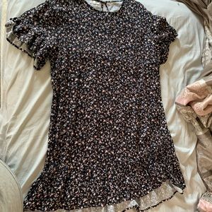 Floral print dress with waist tie